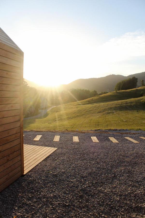 Hotel Hiska-Glamping Ajdovščina Esterno foto