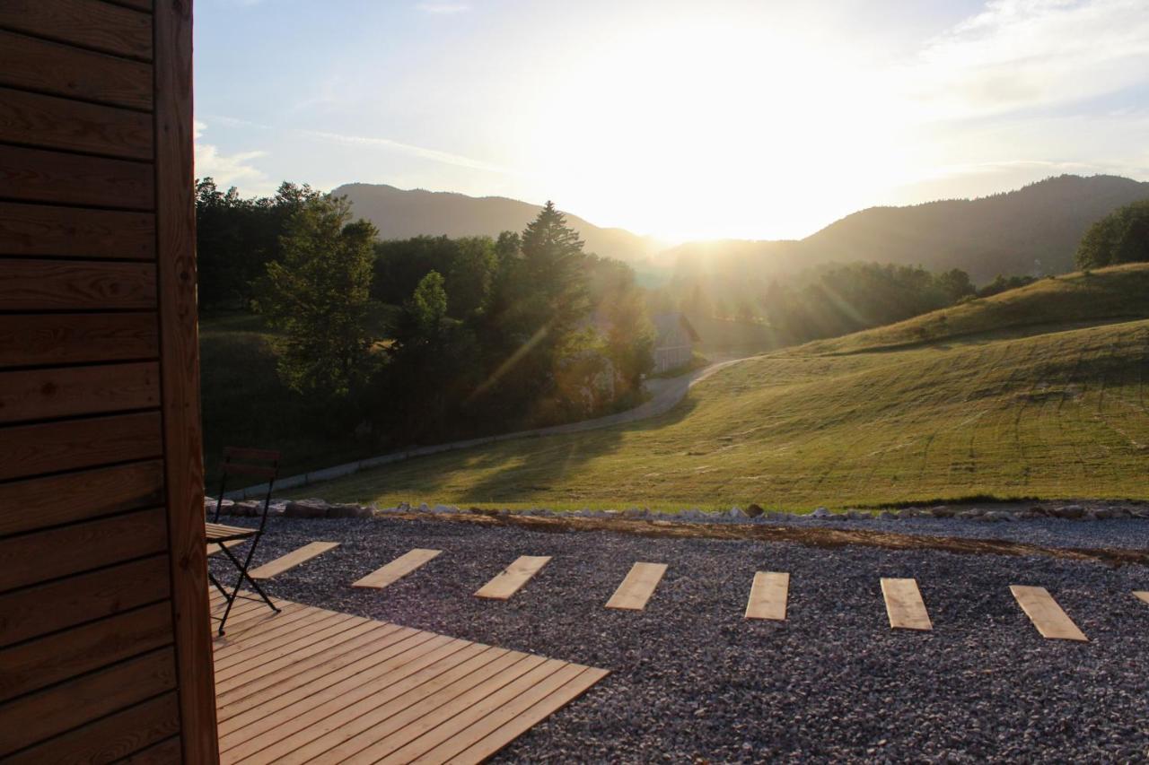 Hotel Hiska-Glamping Ajdovščina Esterno foto